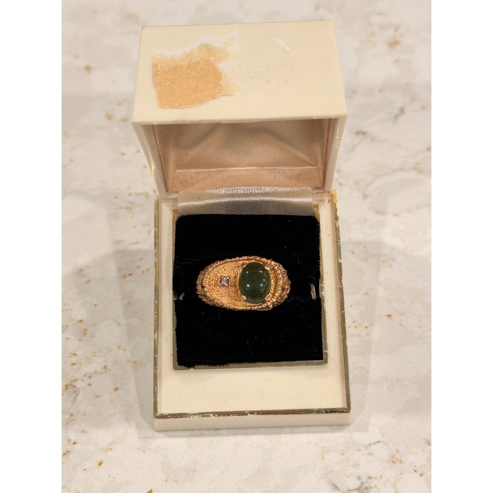 Vintage Karatclad 18KT Gold Electroplate Brutalist Green Stone Ring w/ box sz 10